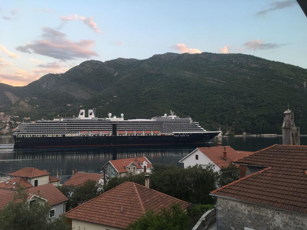 Tale House Montenegro Tivat Eksteriør bilde