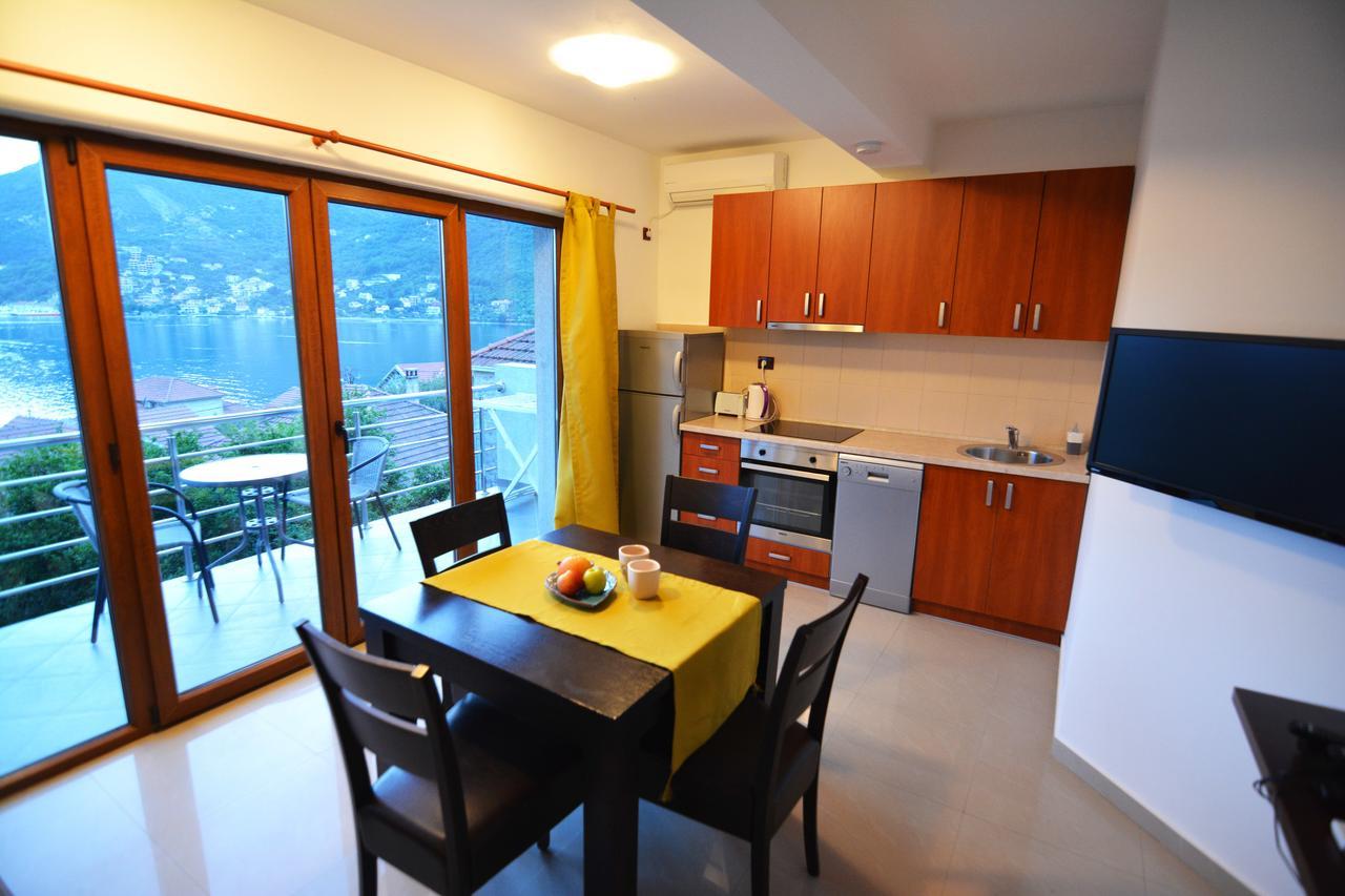 Tale House Montenegro Tivat Eksteriør bilde