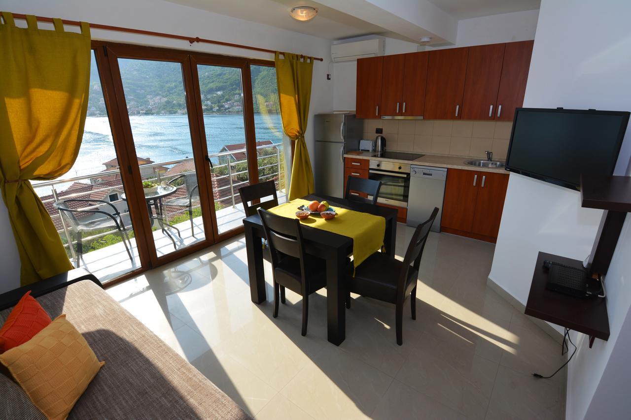Tale House Montenegro Tivat Eksteriør bilde