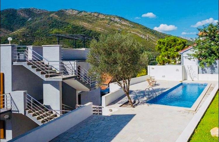 Tale House Montenegro Tivat Eksteriør bilde
